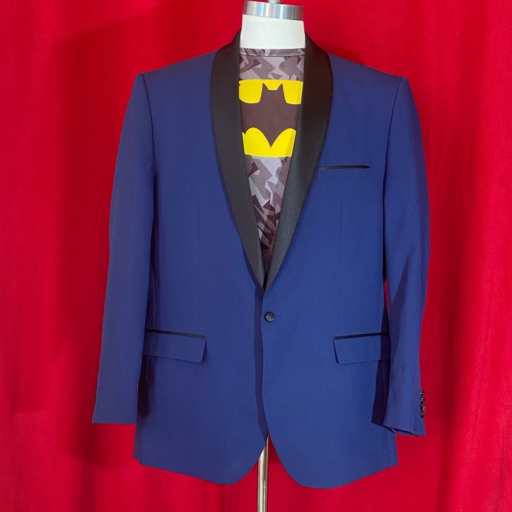 ALAIN DUPETIT PARIS tax tuxedos jacket. Royal blue color. Size 52L.